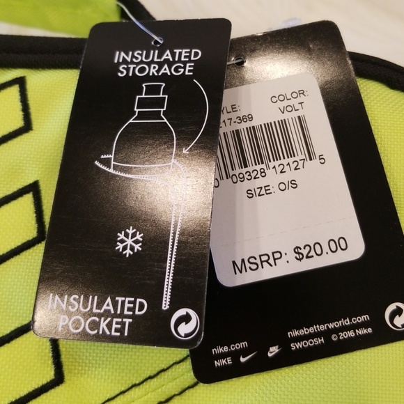 Nike Insulated Lunch Bag - Picture 7 of 8